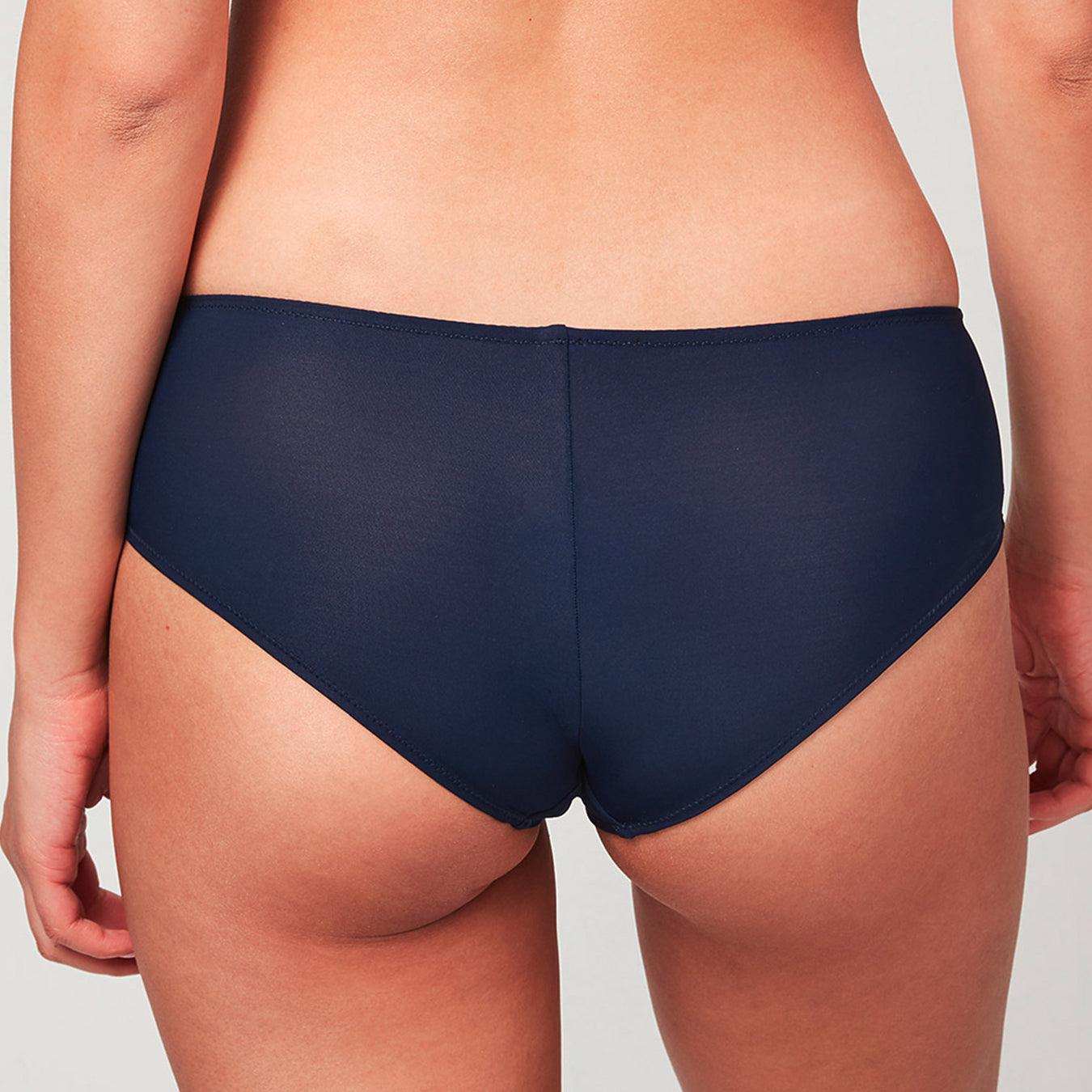 Crosby Mid-Rise Hipster
 Comfort, Meet Style.
An everyday essential, the Crosby Mid-Rise Hipster is crafted from breathable micro jersey designed to flow with your body. Found at the inCrosby Mid-Rise Hipster