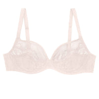 Bowery Mesh Plunge Bra
Adorned, Not Altered.
Made with breathable mesh and delicate lace accents, the Bowery Mesh Plunge Bra provides lift and support ideal for low cut tops. This bra adoBowery Mesh Plunge Bra